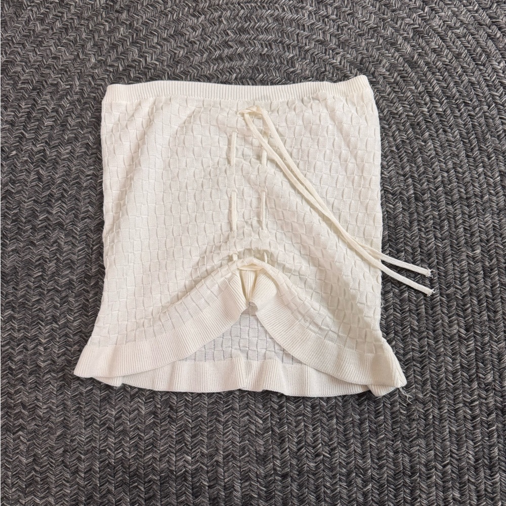 BUNDLE 5-$20 White adjustable tube top
